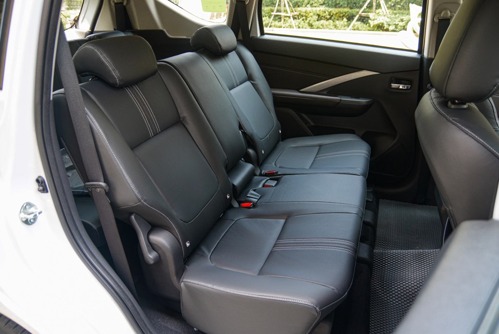 Xe Ghép 926 Luxury – Dịch Vụ Xe 4 Chỗ, 7 Chỗ Đời Mới
